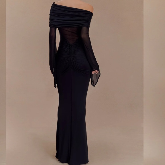 Meshki Black Long Sleeve Mesh-Inset Evening Dress - Picture 2 of 9